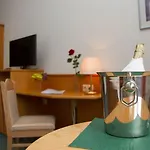Schwarzbeerschaenke 3*