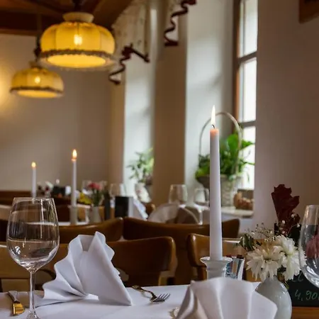 斯瓦尔兹比尔斯查克普珀尔莎酒店 酒店 Pobershau