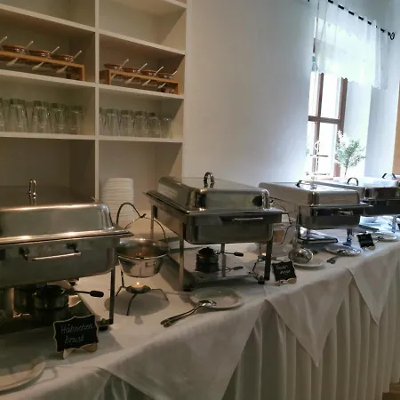 斯瓦尔兹比尔斯查克普珀尔莎酒店 酒店