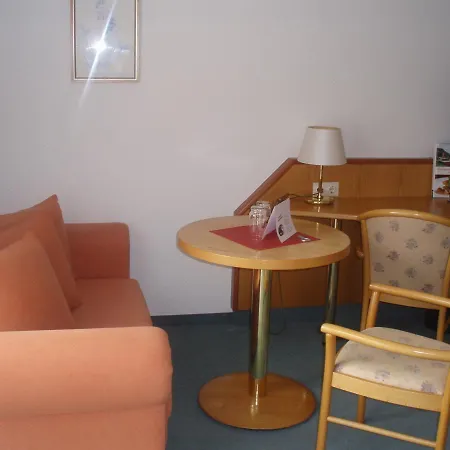 斯瓦尔兹比尔斯查克普珀尔莎酒店 酒店 Pobershau